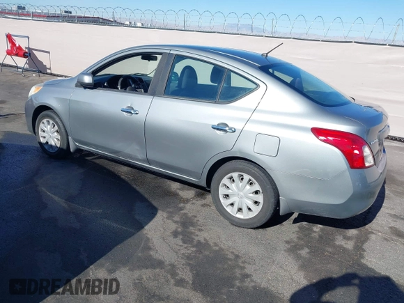 2012 Nissan Versa SV with VIN 3N1CN7AP0CL921230, listed as a IAAI auction lot 42151993 with 184,676 mi miles. Bid and sale history available at carsss.com. Image 3.
