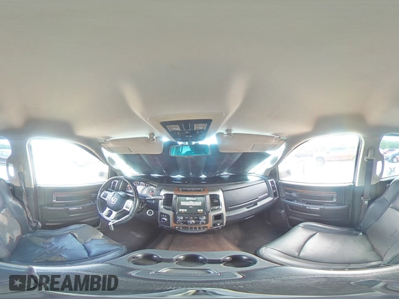 2014 Ram 2500 Laramie z VIN 3C6UR5FL4EG183158, wystawiony jako Copart lot #61846925 z przebiegiem 199 961 mil mil oraz Szkoda całkowita • Salvage title. Historia ofert i sprzedaży dostępna na DreamBid. Obrazek 15.