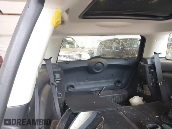 2011 MINI Hardtop S with VIN WMWSV3C59BTY12169, listed as a IAAI auction lot 42472128 with 81,303 mi miles and . Bid and sale history available at DreamBid. Image 8.