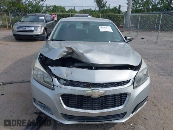 2016 Chevrolet Malibu Limited LS with VIN 1G11B5SA7GF164847, listed as a IAAI auction lot 39179443 with 117,313 mi miles. Bid and sale history available at carsss.com. Image 6.