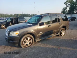 2007 Ford Explorer XLT z VIN 1FMEU63E37UA36638, wystawiony jako Copart lot #61626405 z przebiegiem 205 306 mil mil oraz Szkoda całkowita • Salvage title. Historia ofert i sprzedaży dostępna na DreamBid. Obrazek 1.