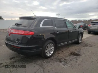 2019 Lincoln MKT with VIN 2LMHJ5NK3KBL04254, listed as a Copart auction lot 77127214 with Not Provided miles and Salvage Title. Bid and sale history available at DreamBid. Image 3.