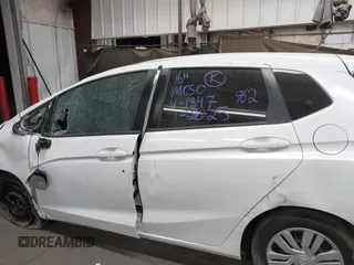 2016 Honda Fit LX with VIN JHMGK5H5XGX021847, listed as a IAAI auction lot 41651588 with 18,140 mi miles. Bid and sale history available at carsss.com. Image 14.