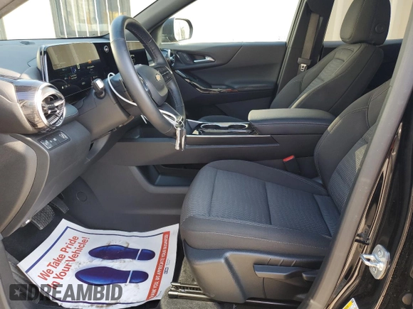 2025 Chevrolet Equinox FWD LT with VIN 3GNAXHEG8SL205194, listed as a Copart auction lot 54357695 with 9,396 mi miles and Clean Title. Bid and sale history available at DreamBid. Image 7.