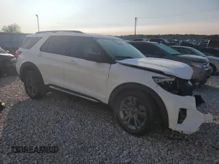 2025 Ford Explorer Active with VIN 1FMUK8DH8SGA33490, listed as a Copart auction lot 70244324 with 79 mi miles and Salvage Title. Bid and sale history available at carsss.com. Image 4.