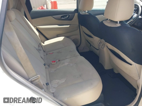 2016 Nissan Rogue SV with VIN KNMAT2MV0GP670288, listed as a IAAI auction lot 42202645 with 211,454 mi miles. Bid and sale history available at carsss.com. Image 8.