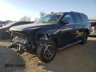 2022 Ford Expedition XLT with VIN 1FMJU1JT8NEA19988, listed as a Copart auction lot 47071225 with 43,436 mi miles and Salvage Title. Bid and sale history available at carsss.com. Image 1.