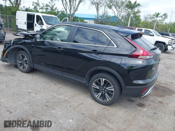 2023 Mitsubishi Eclipse Cross SE z VIN JA4ATWAA4PZ023125, wystawiony jako IAAI lot #42098853 z przebiegiem 15 511 mil mil oraz . Historia ofert i sprzedaży dostępna na DreamBid. Obrazek 3.