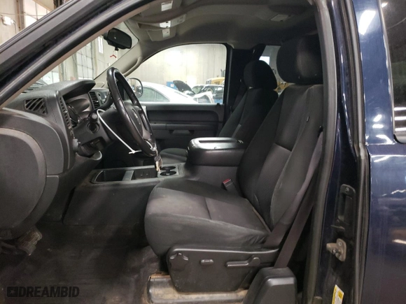 2010 Chevrolet Silverado 1500 LT with VIN 1GCSKSE39AZ271363, listed as a Copart auction lot 43057205 with 269,950 mi miles and Clean Title. Bid and sale history available at carsss.com. Image 7.