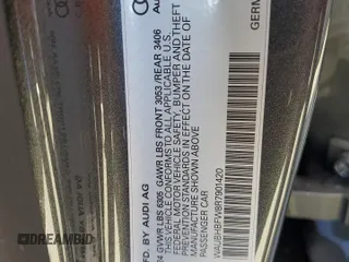 2024 Audi RS e-tron GT z VIN WAUBHBFW8R7901420, wystawiony jako Copart lot #87637305 z przebiegiem 2102 mil mil oraz Szkody całkowita. Historia ofert i sprzedaży dostępna na DreamBid. Obrazek 12.