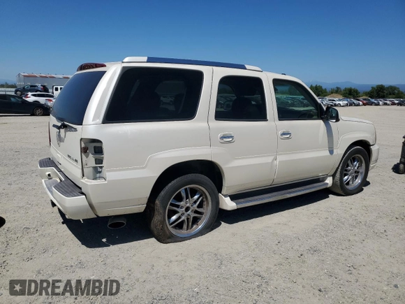 2004 Cadillac Escalade with VIN 1GYEC63T94R142929, listed as a Copart auction lot 58657835 with 147,193 mi miles and Clean title. Bid and sale history available at DreamBid. Image 3.