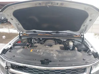 2018 Chevrolet Suburban LT with VIN 1GNSCHKC2JR376239, listed as a IAAI auction lot 42110551 with 123,694 mi miles and . Bid and sale history available at DreamBid. Image 10.
