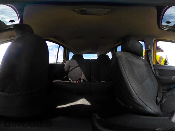 2003 Nissan Xterra SE z VIN 5N1MD28Y13C700782, wystawiony jako IAAI lot #41979443 z przebiegiem 187 686 mil mil oraz . Historia ofert i sprzedaży dostępna na DreamBid. Obrazek 19.