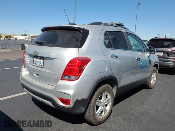 2020 Chevrolet Trax LT с VIN KL7CJPSB1LB010835, выставлен на аукционе IAAI как лот 42832682 с пробегом 51 060 миль миль и . История ставок и продаж доступна на DreamBid. Изображение 10.