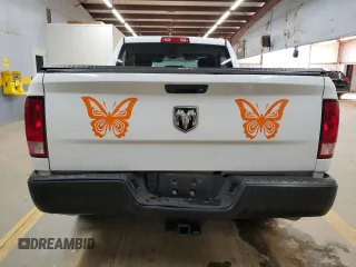 2017 Ram 1500 Tradesman z VIN 3C6JR6AG1HG510512, wystawiony jako Copart lot #87580045 z przebiegiem Nie podano mil oraz Szkoda całkowita • Salvage title. Historia ofert i sprzedaży dostępna na DreamBid. Obrazek 6.