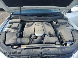 2009 Hyundai Genesis with VIN KMHGC46F49U040253, listed as a Copart auction lot 73175414 with 205,915 mi miles and Clean Title. Bid and sale history available at carsss.com. Image 11.
