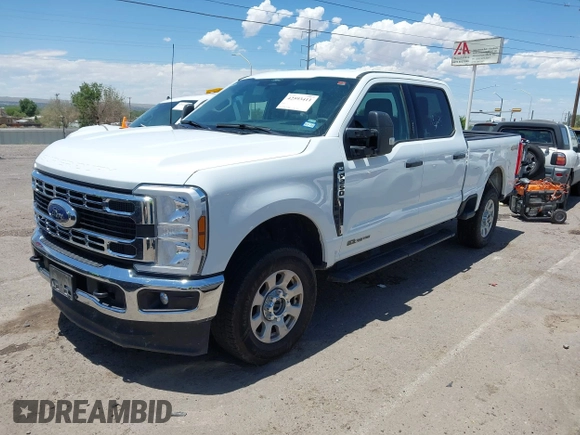 2024 Ford F-250 XL with VIN 1FT7W2BT9RED57676, listed as a IAAI auction lot 42593411 with 40,438 mi miles and . Bid and sale history available at DreamBid. Image 17.