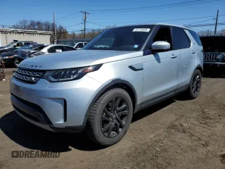 2017 Land Rover Discovery HSE with VIN SALRRBBV1HA022122, listed as a Copart auction lot 52718505 with 45,497 mi miles and Salvage Title. Bid and sale history available at carsss.com. Image 1.