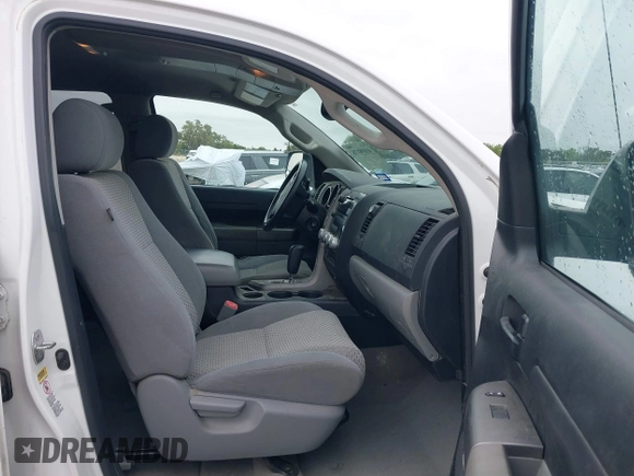 2011 Toyota Tundra 4WD Truck with VIN 5TFUW5F18BX188306, listed as a IAAI auction lot 41898176 with 221,744 mi miles. Bid and sale history available at carsss.com. Image 5.