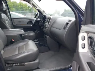 2003 Ford Escape XLT Popular 2 with VIN 1FMYU93183KD19909, listed as a IAAI auction lot 42518631 with 182,933 mi miles and . Bid and sale history available at DreamBid. Image 5.