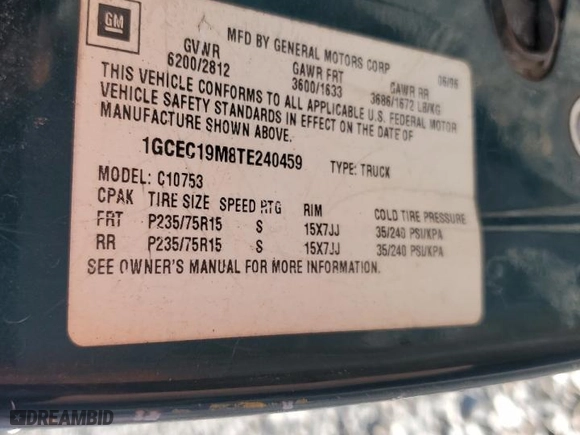 1996 Chevrolet C/K 1500 with VIN 1GCEC19M8TE240459, listed as a Copart auction lot 44001335 with 259,576 mi miles and Salvage Title. Bid and sale history available at carsss.com. Image 12.