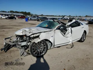 2016 Cadillac CT6 Premium Luxury AWD z VIN 1G6KG5R6XGU151071, wystawiony jako Copart lot #42596555 z przebiegiem Nie podano mil oraz Szkody całkowita. Historia ofert i sprzedaży dostępna na DreamBid. Obrazek 1.