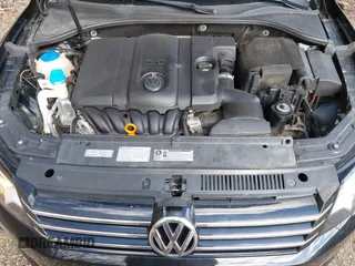 2013 Volkswagen Passat SE w/Sunroof & Nav with VIN 1VWBP7A35DC133246, listed as a IAAI auction lot 41972079 with 97,785 mi miles. Bid and sale history available at carsss.com. Image 10.