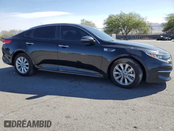 2018 Kia Optima LX z VIN 5XXGT4L38JG270077, wystawiony jako Copart lot #78036814 z przebiegiem 85 087 mil mil oraz Szkoda całkowita • Salvage title. Historia ofert i sprzedaży dostępna na DreamBid. Obrazek 4.