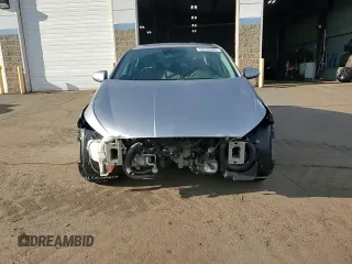 2020 Hyundai Elantra SEL z VIN 5NPD84LFXLH562366, wystawiony jako Copart lot #49205905 z przebiegiem 77 346 mil mil oraz Szkoda całkowita • Salvage title. Historia ofert i sprzedaży dostępna na DreamBid. Obrazek 13.