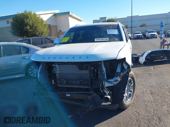 2022 Jeep Wagoneer Series I with VIN 1C4SJVAT8NS220302, listed as a IAAI auction lot 41297633 with 21,019 mi miles and . Bid and sale history available at DreamBid. Image 13.