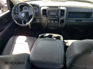 2018 Ram 1500 Express z VIN 3C6RR7KT3JG137841, wystawiony jako Copart lot #52209005 z przebiegiem 36 123 mil mil oraz Czysty tytuł • Clean title. Historia ofert i sprzedaży dostępna na DreamBid. Obrazek 8.