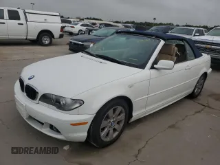 2005 BMW 3 Series 325Ci with VIN WBABW334X5PL37410, listed as a Copart auction lot 74379214 with 8,807 mi miles and Salvage Title. Bid and sale history available at carsss.com. Image 1.