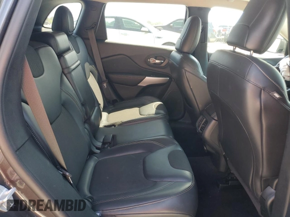 2018 Jeep Cherokee Latitude Plus with VIN 1C4PJLLX2JD524525, listed as a Copart auction lot 53624675 with 70,678 mi miles and Clean Title. Bid and sale history available at carsss.com. Image 11.