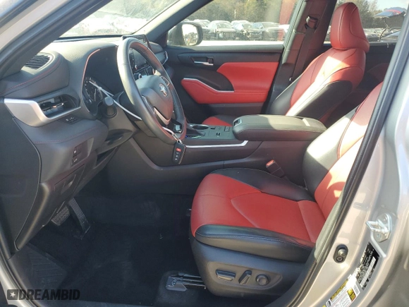 2022 Toyota Highlander XSE with VIN 5TDLZRAH7NS143334, listed as a Copart auction lot 82878584 with 20,822 mi miles and Clean Title. Bid and sale history available at carsss.com. Image 7.