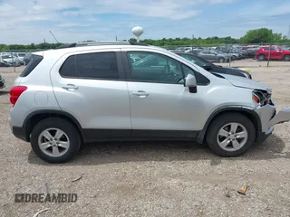 2021 Chevrolet Trax LT с VIN KL7CJPSB8MB305061, выставлен на аукционе IAAI как лот 42355379 с пробегом 130 885 миль миль и . История ставок и продаж доступна на DreamBid. Изображение 13.
