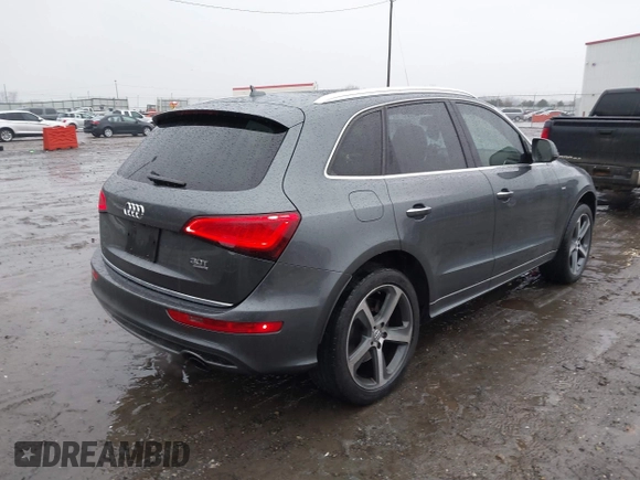 2016 Audi Q5 Premium Plus with VIN WA1D7AFP4GA149565, listed as a IAAI auction lot 41394280 with 81,915 mi miles. Bid and sale history available at carsss.com. Image 4.