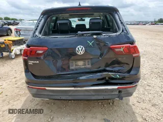 2019 Volkswagen Tiguan SE z VIN 3VV3B7AX2KM050444, wystawiony jako Copart lot #62881895 z przebiegiem 41 836 mil mil oraz Szkoda całkowita • Salvage title. Historia ofert i sprzedaży dostępna na DreamBid. Obrazek 6.
