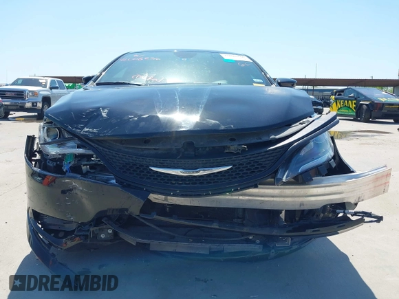 2015 Chrysler 200 S with VIN 1C3CCCBB0FN554918, listed as a IAAI auction lot 42008236 with 88,130 mi miles. Bid and sale history available at carsss.com. Image 12.
