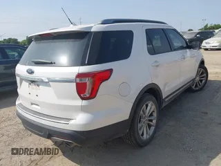 2018 Ford Explorer XLT z VIN 1FM5K7D80JGC69581, wystawiony jako IAAI lot #42310703 z przebiegiem 41 350 mil mil oraz . Historia ofert i sprzedaży dostępna na DreamBid. Obrazek 4.