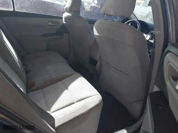 2016 Toyota Camry XLE with VIN 4T4BF1FK0GR569960, listed as a IAAI auction lot 41321085 with 118,324 mi miles. Bid and sale history available at carsss.com. Image 8.