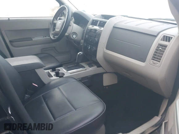 2011 Ford Escape Hybrid with VIN 1FMCU4K3XBKB04742, listed as a IAAI auction lot 40557688 with 258,767 mi miles and . Bid and sale history available at DreamBid. Image 5.