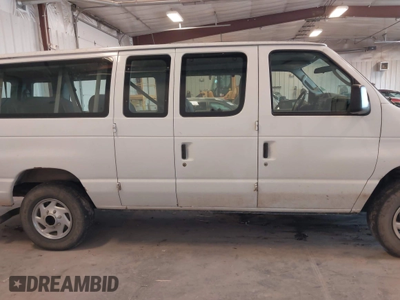 2014 Ford Econoline Passenger XL с VIN 1FBSS3BL8EDB04056, выставлен на аукционе IAAI как лот 42081622 с пробегом 221 749 миль миль и . История ставок и продаж доступна на DreamBid. Изображение 13.