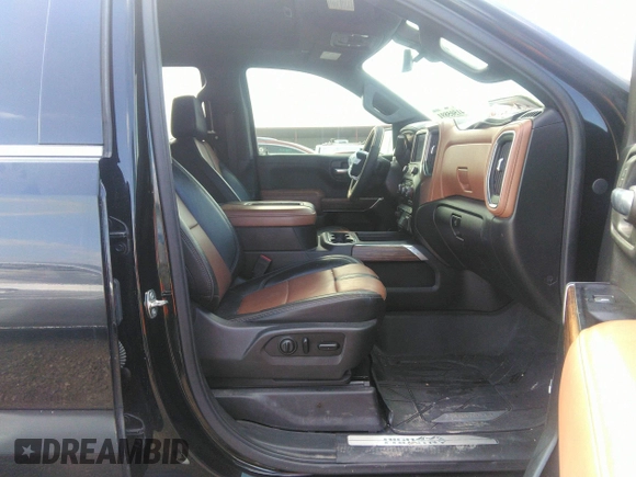 2019 Chevrolet Silverado 1500 High Country with VIN 1GCUYHEL1KZ360808, listed as a IAAI auction lot 42106243 with 158,061 mi miles. Bid and sale history available at carsss.com. Image 5.