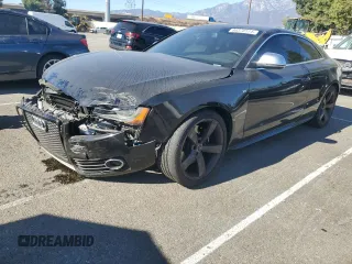 2009 Audi S5 z VIN WAURV78T49A035449, wystawiony jako Copart lot #80370174 z przebiegiem 115 711 mil mil oraz Szkoda całkowita • Salvage title. Historia ofert i sprzedaży dostępna na DreamBid. Obrazek 1.