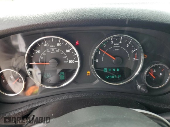 2016 Jeep Wrangler Unlimited Sport z VIN 1C4BJWDG5GL179046, wystawiony jako Copart lot #52989725 z przebiegiem 129 051 mil mil oraz Szkoda całkowita • Salvage title. Historia ofert i sprzedaży dostępna na DreamBid. Obrazek 9.