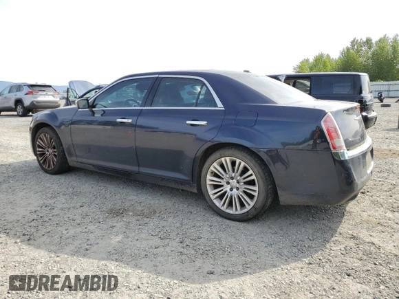 2011 Chrysler 300 Limited z VIN 2C3CA5CGXBH537378, wystawiony jako Copart lot #56674725 z przebiegiem 187 571 mil mil oraz Czysty tytuł • Clean title. Historia ofert i sprzedaży dostępna na DreamBid. Obrazek 2.