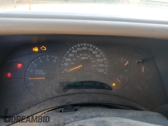 2005 Chevrolet Suburban LS with VIN 3GNFK16Z55G159557, listed as a Copart auction lot 77632254 with 317,671 mi miles and Clean Title. Bid and sale history available at carsss.com. Image 9.