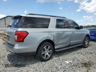 2022 Ford Expedition Max XLT z VIN 1FMJK1HT1NEA32142, wystawiony jako Copart lot #62789404 z przebiegiem 17 129 mil mil oraz Szkoda całkowita • Salvage title. Historia ofert i sprzedaży dostępna na DreamBid. Obrazek 3.