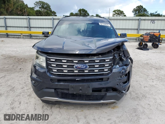 2017 Ford Explorer XLT с VIN 1FM5K7D83HGA41178, выставлен на аукционе Copart как лот 62135035 с пробегом Не указан миль и Списание • Salvage title. История ставок и продаж доступна на DreamBid. Изображение 5.