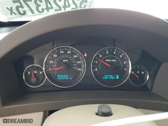 2007 Jeep Grand Cherokee Overland with VIN 1J8HR682X7C609308, listed as a Copart auction lot 52424375 with 204,412 mi miles and Clean Title. Bid and sale history available at carsss.com. Image 9.